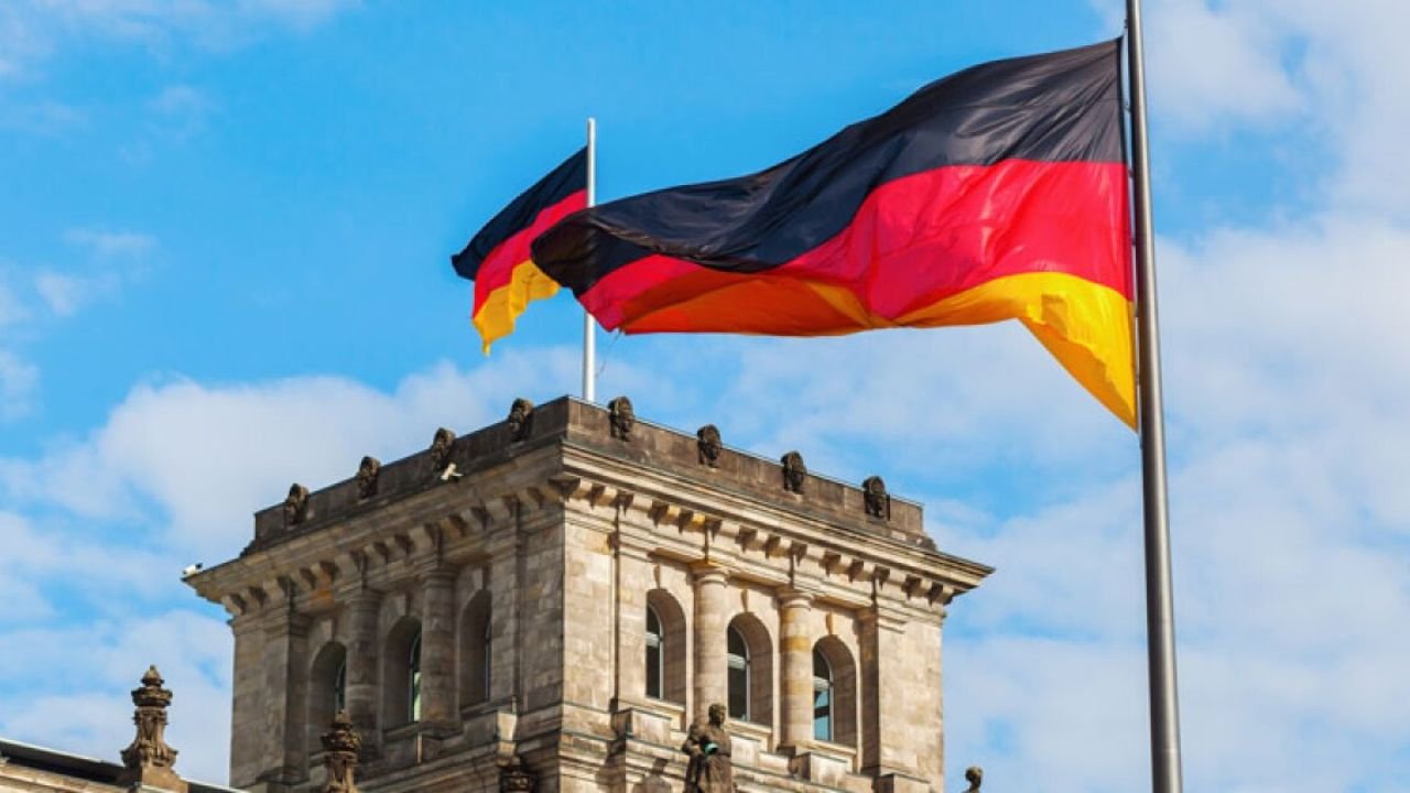 German Gaming Industry Booms in 2023, Reaching €10 Billion Milestone